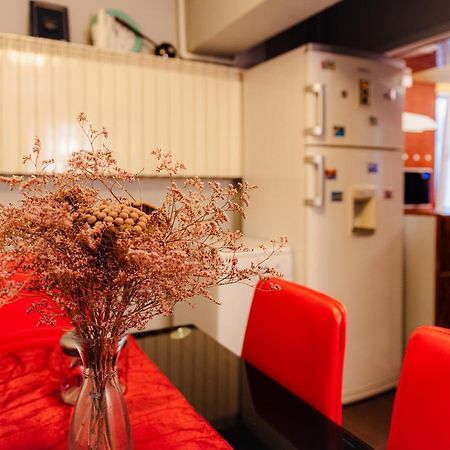 Comfy Apartment With Private Parking And Netflix Βουκουρέστι Εξωτερικό φωτογραφία
