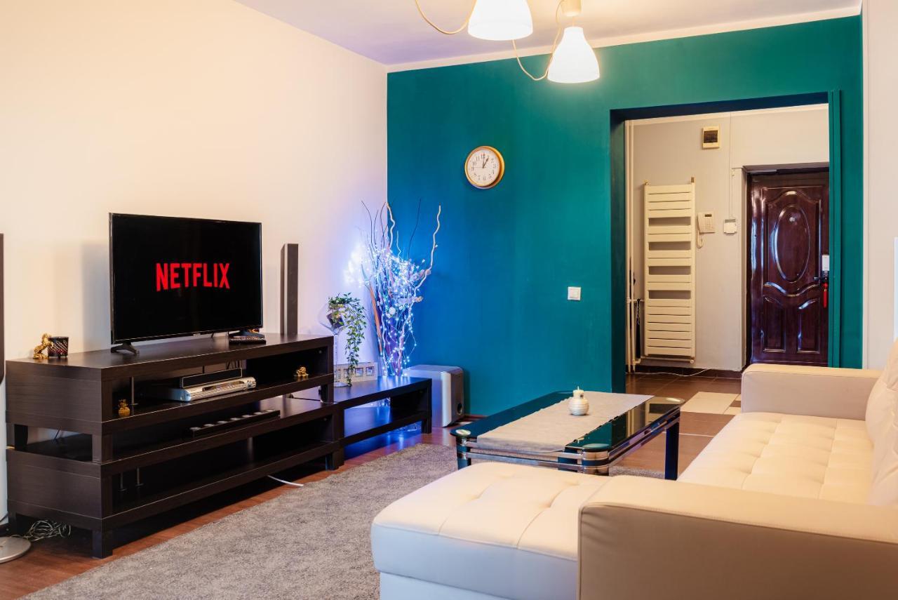 Comfy Apartment With Private Parking And Netflix Βουκουρέστι Εξωτερικό φωτογραφία